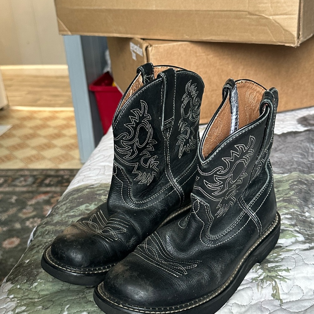 Ariat Black Western Leather Women’s Cowboy Boots